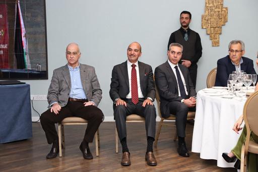 Madar Al-Saa Images 0.1747930083804281