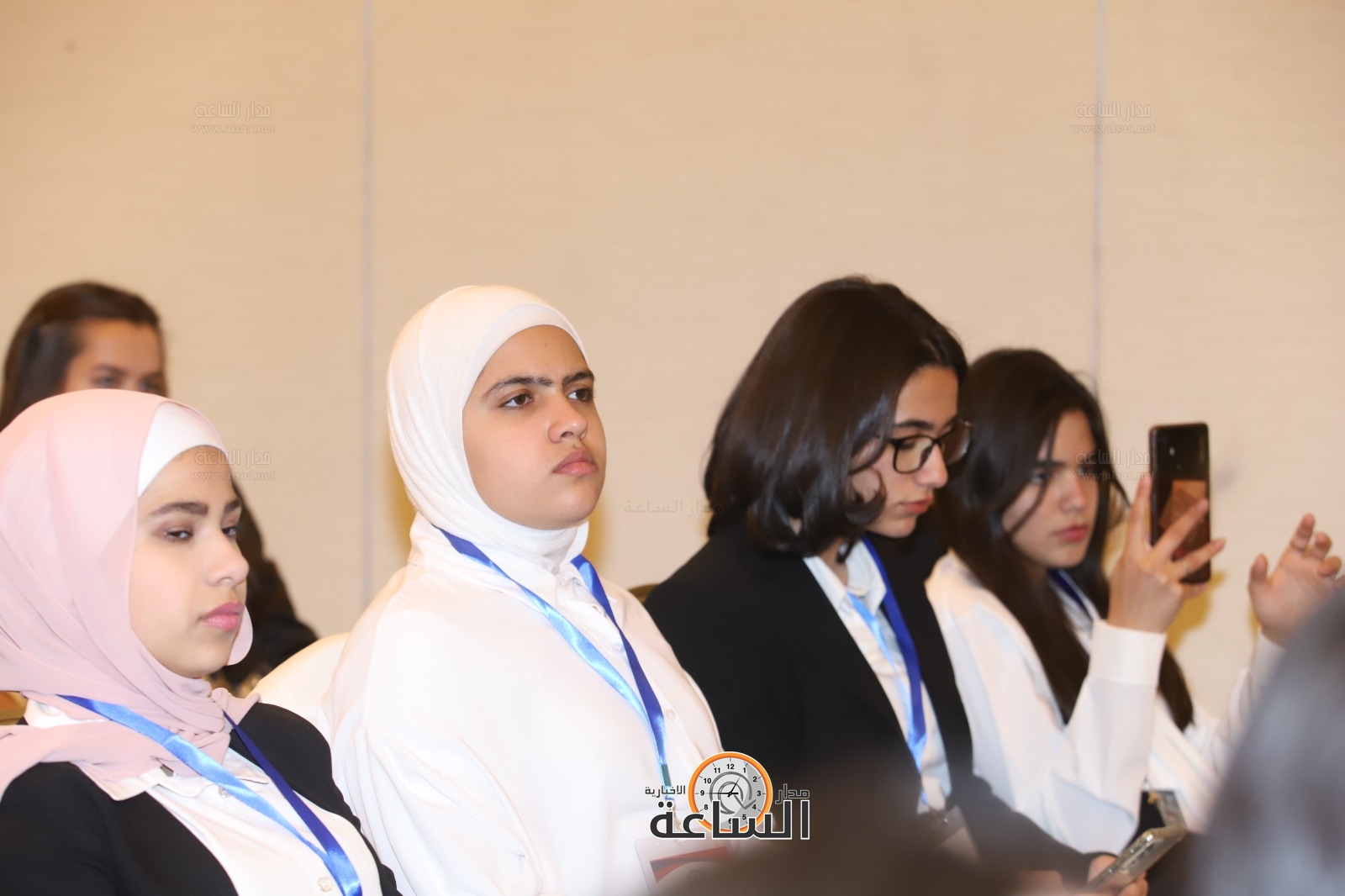 Madar Al-Saa Images 0.055046886888468816