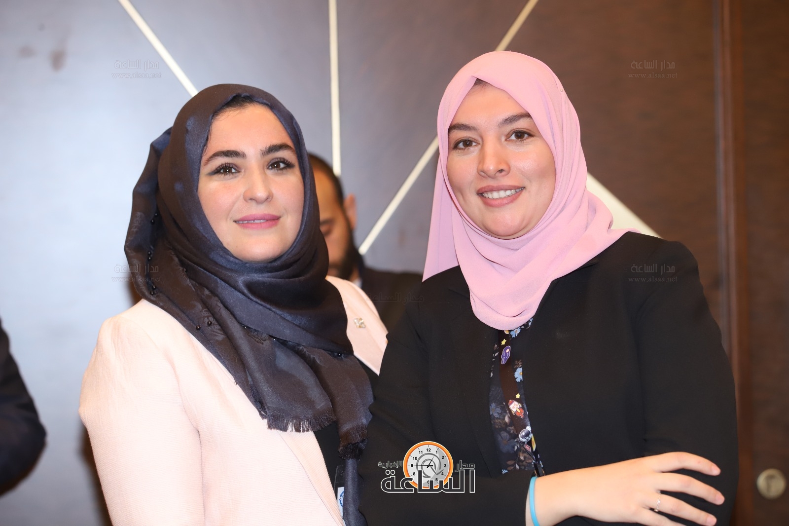 Madar Al-Saa Images 0.18235946693469507