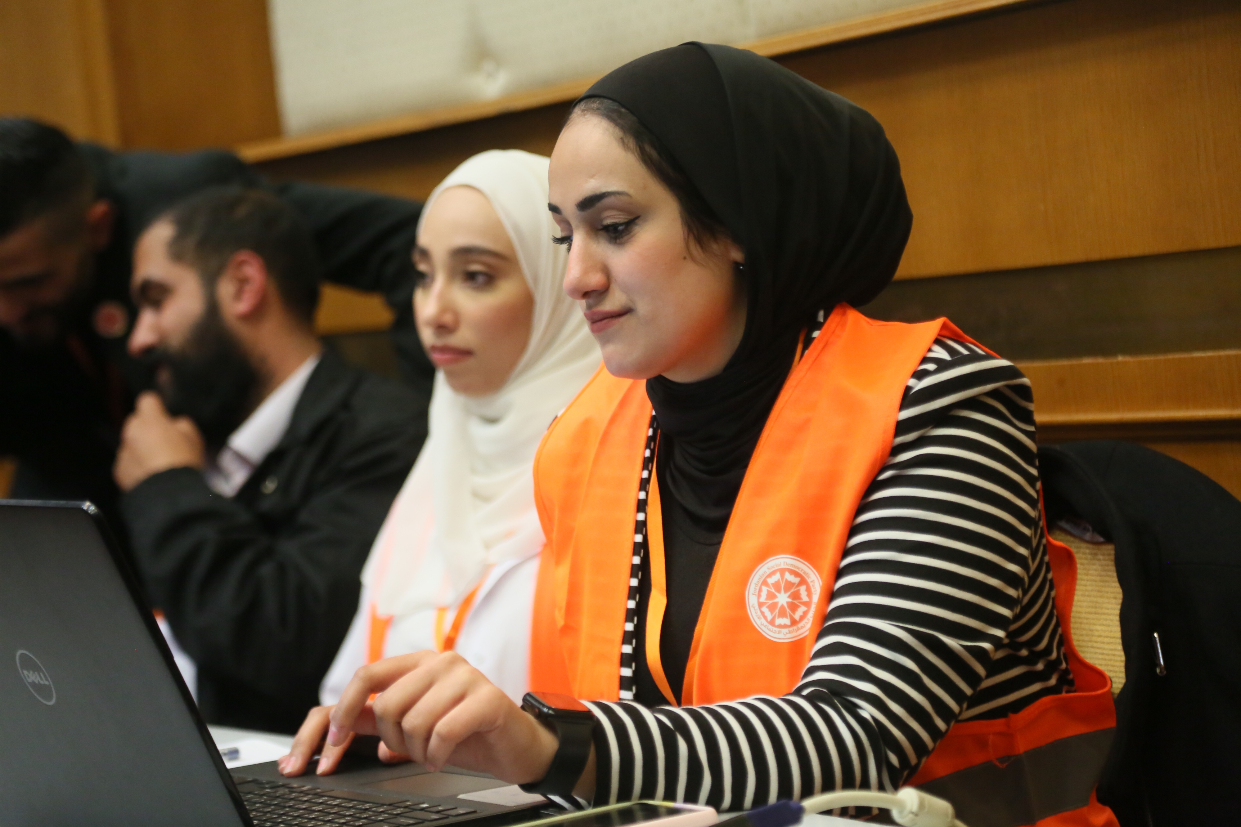 Madar Al-Saa Images 0.43780775670398286