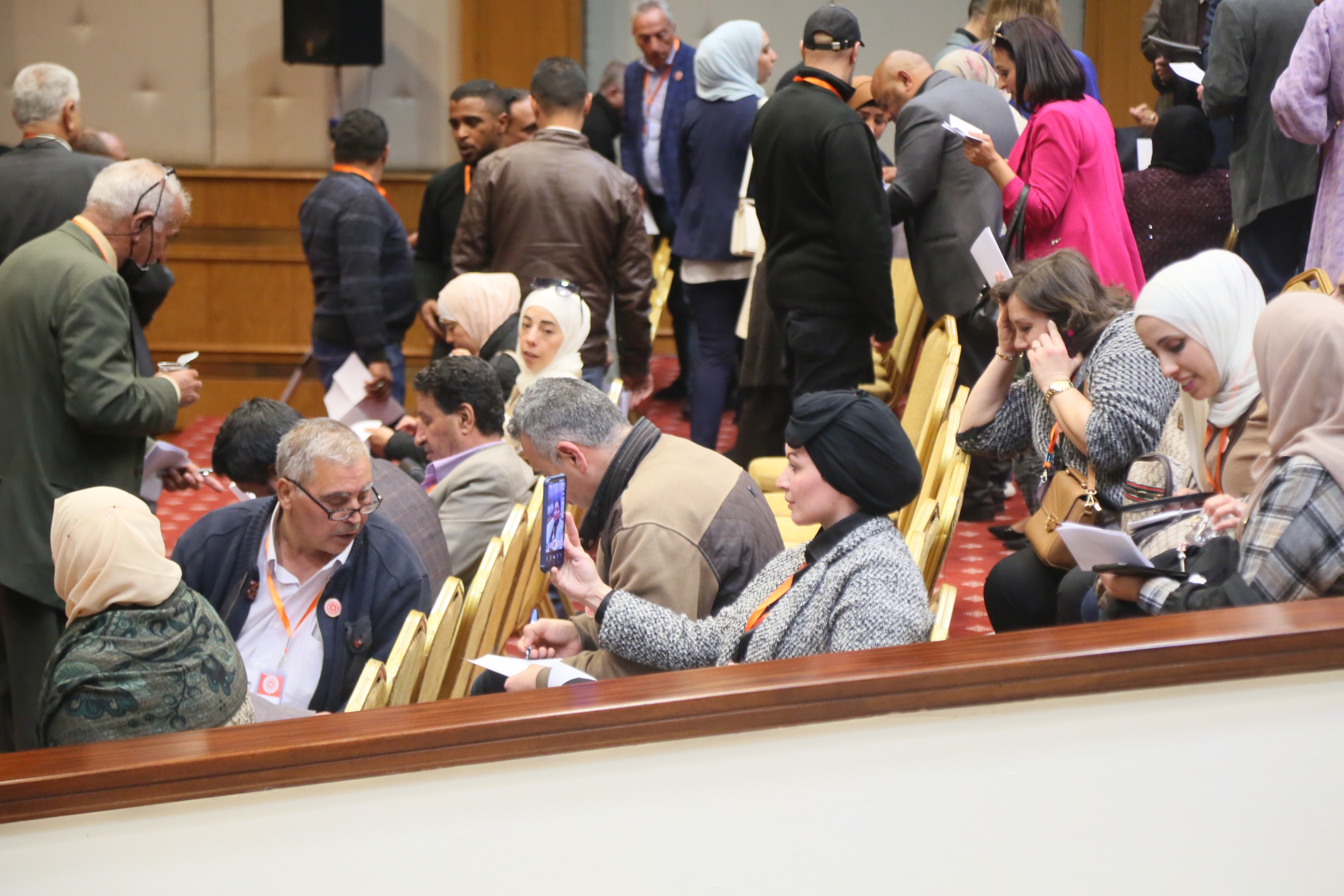 Madar Al-Saa Images 0.4669233734610725