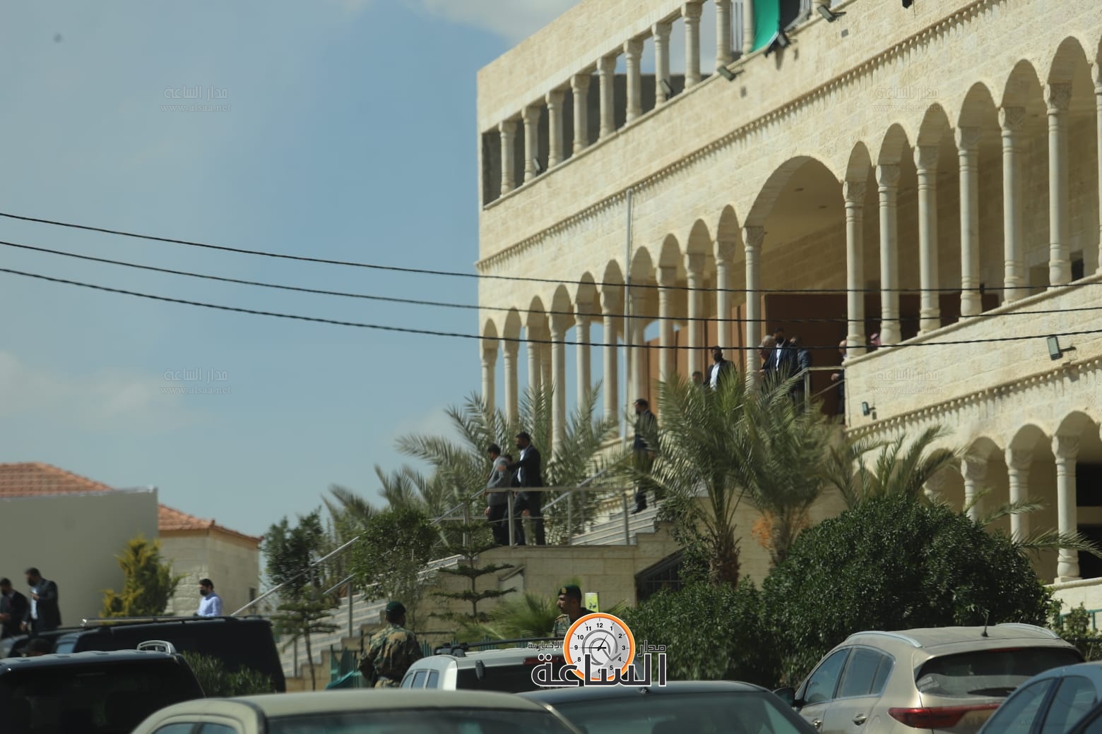 Madar Al-Saa Images 0.7143374461732173