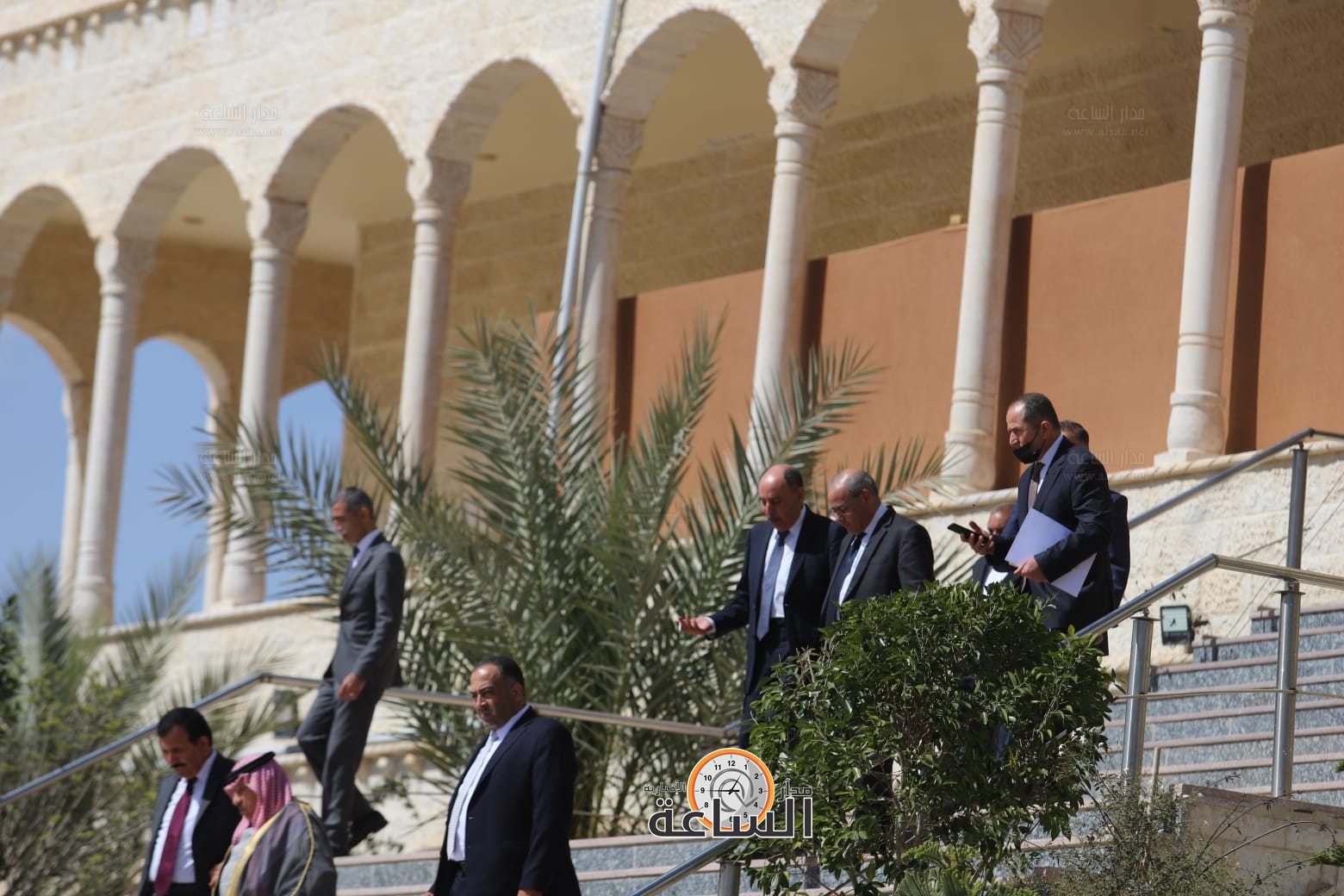 Madar Al-Saa Images 0.1252757528841726