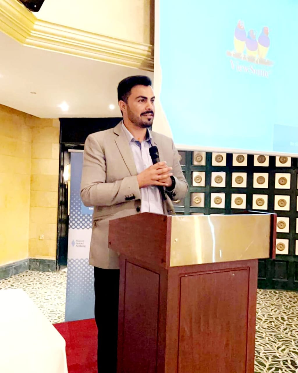 Madar Al-Saa Images 0.4729011410211166