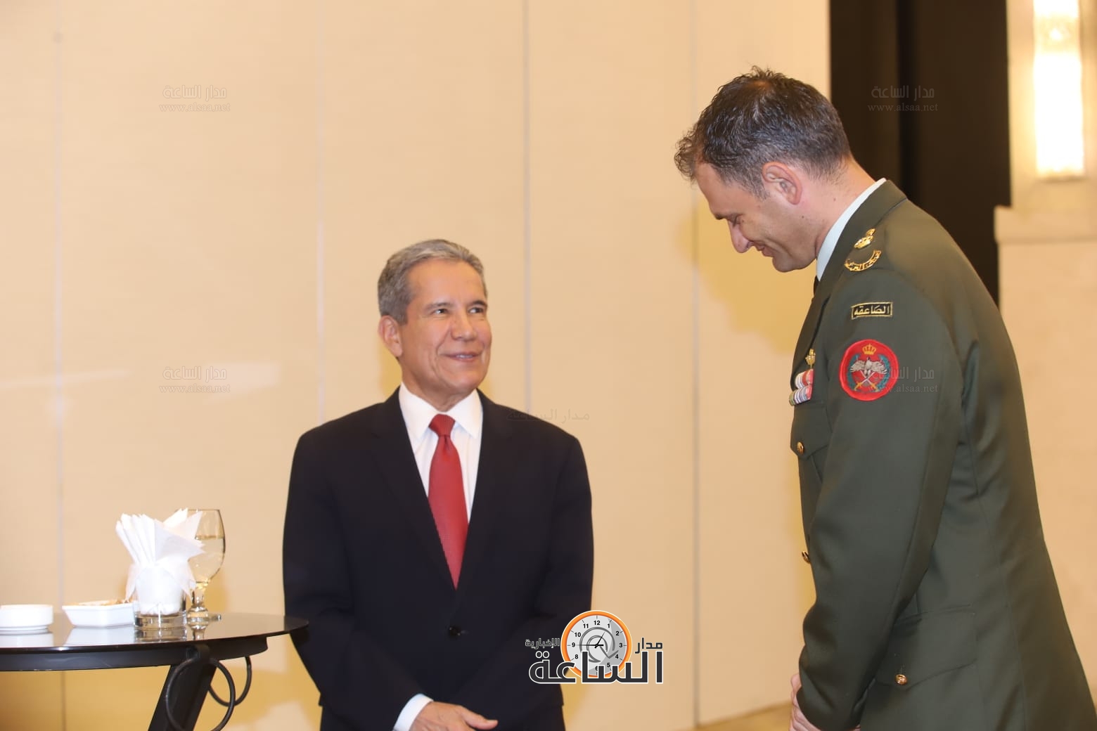 Madar Al-Saa Images 0.8284851571210237