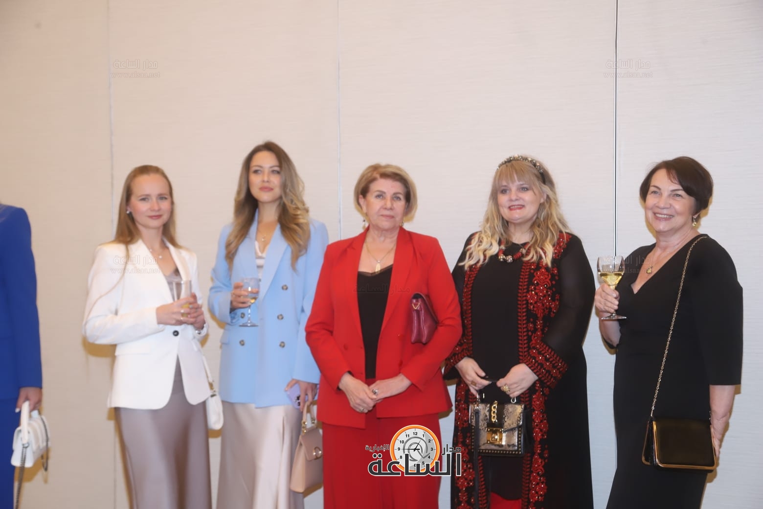 Madar Al-Saa Images 0.24129047655120694