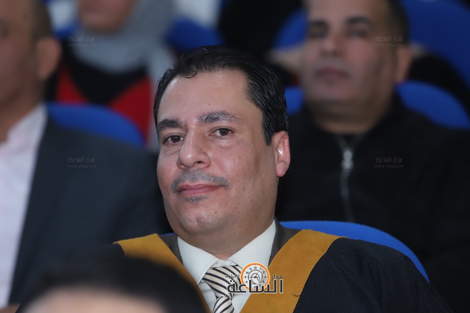 Madar Al-Saa Images 0.4505344993016591