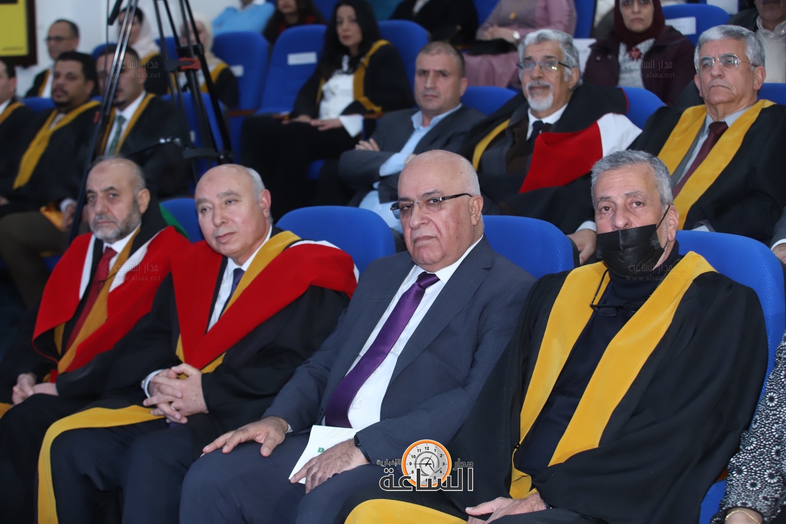 Madar Al-Saa Images 0.5386849170532491