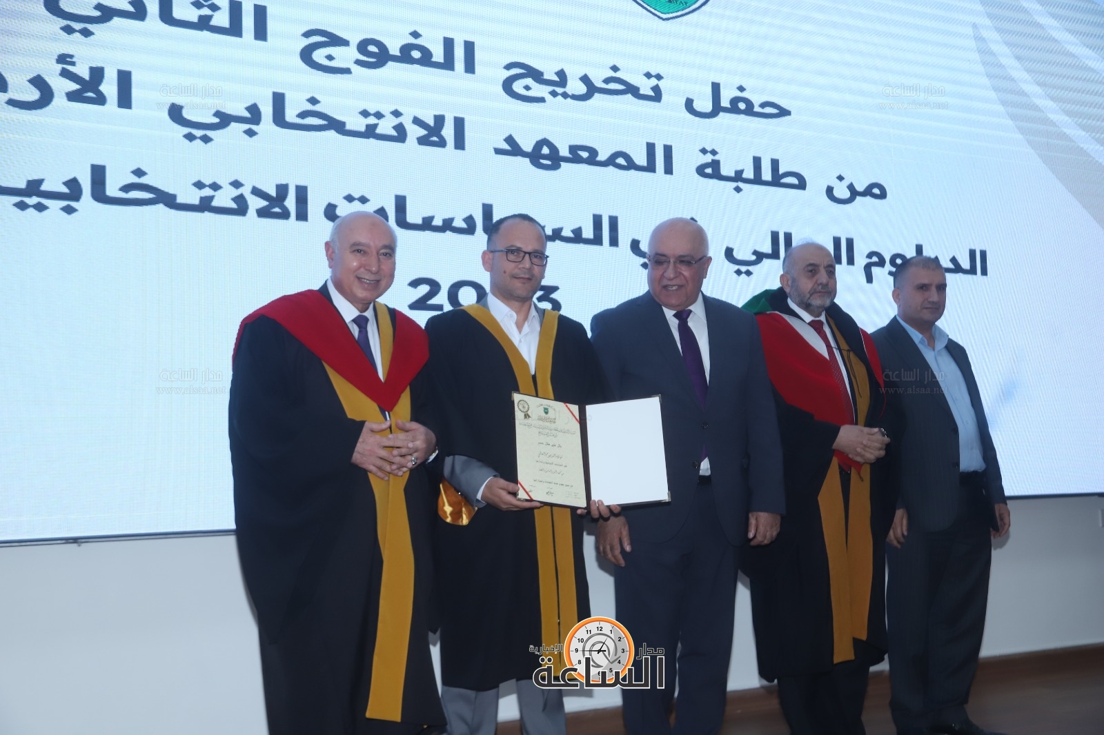 Madar Al-Saa Images 0.7952062188925191