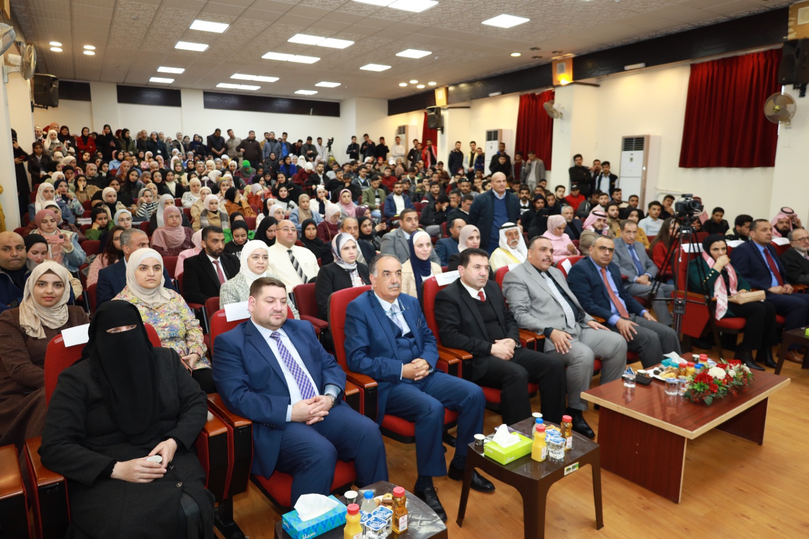 Madar Al-Saa Images 0.6710577331876746