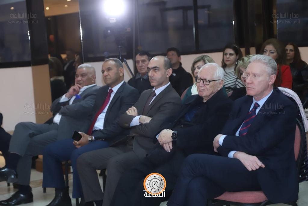 Madar Al-Saa Images 0.27134485546158893