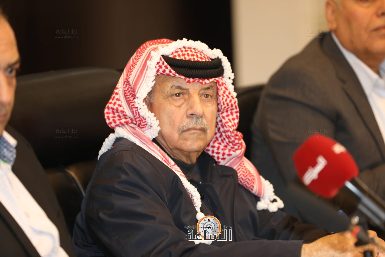 Madar Al-Saa Images 0.4612998744460366