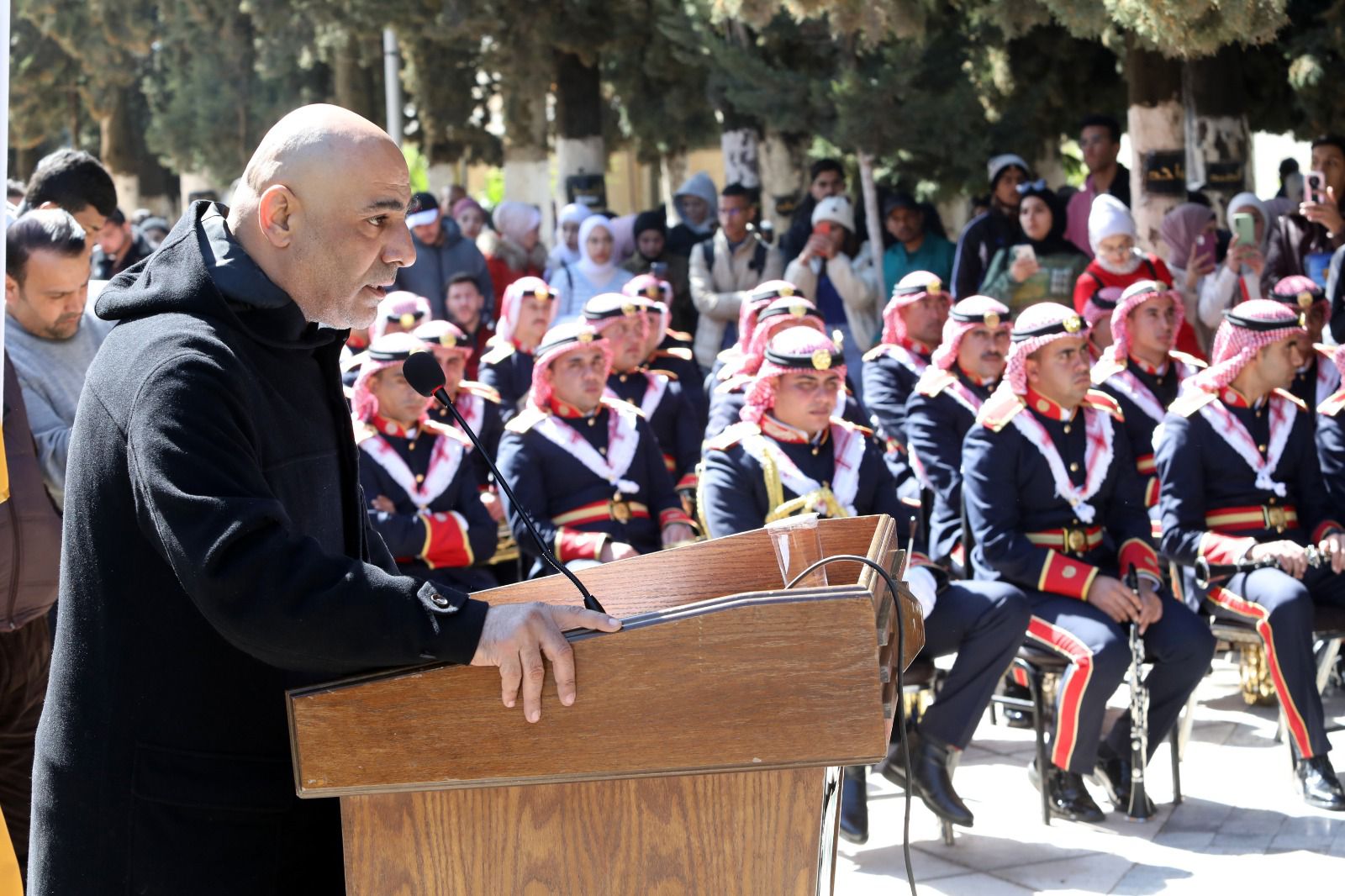 Madar Al-Saa Images 0.1490053602637289