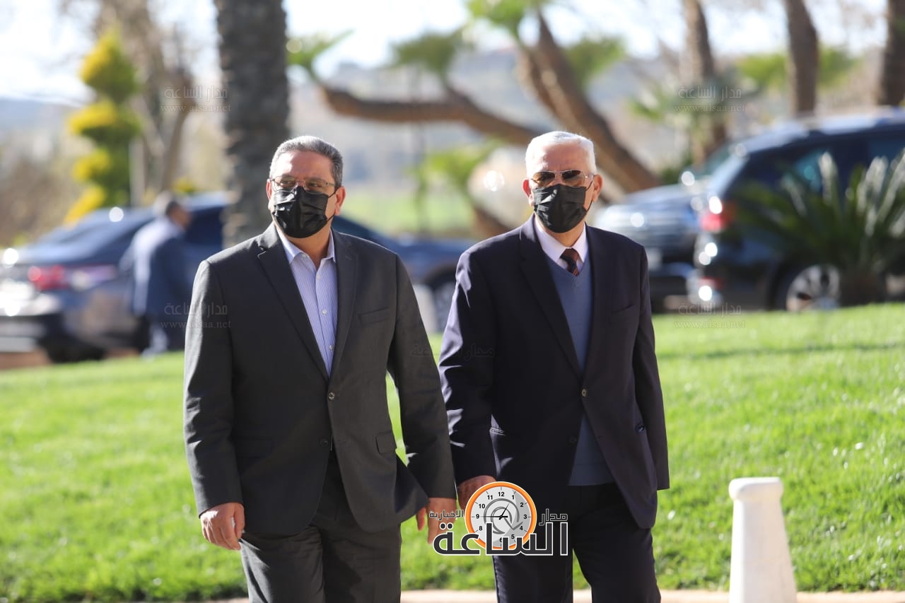 Madar Al-Saa Images 0.21787044824502788