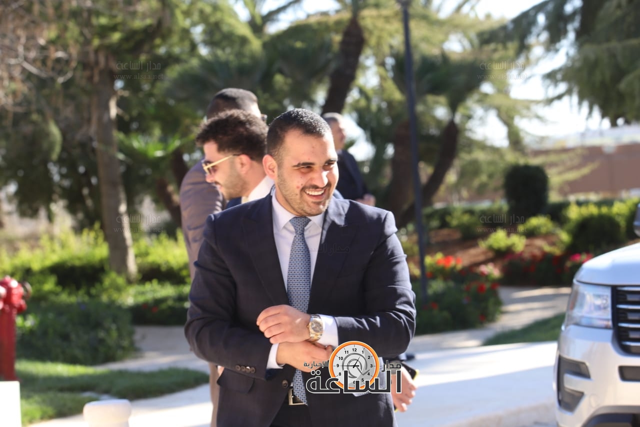 Madar Al-Saa Images 0.7955157960695497