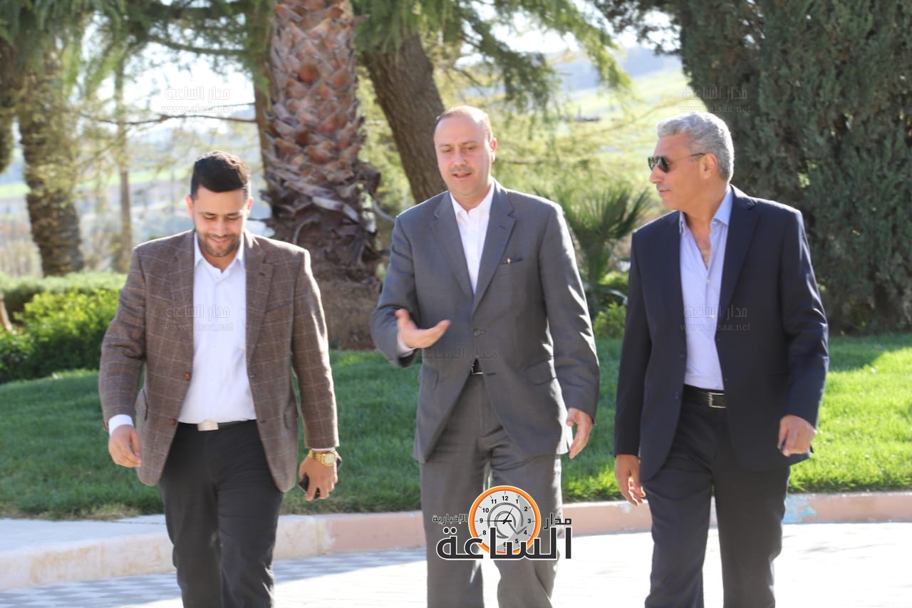 Madar Al-Saa Images 0.47757112651311107