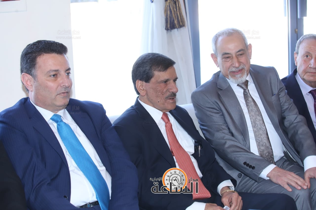 Madar Al-Saa Images 0.1536004307353268