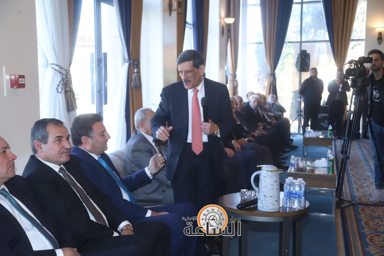 Madar Al-Saa Images 0.4216481659065423