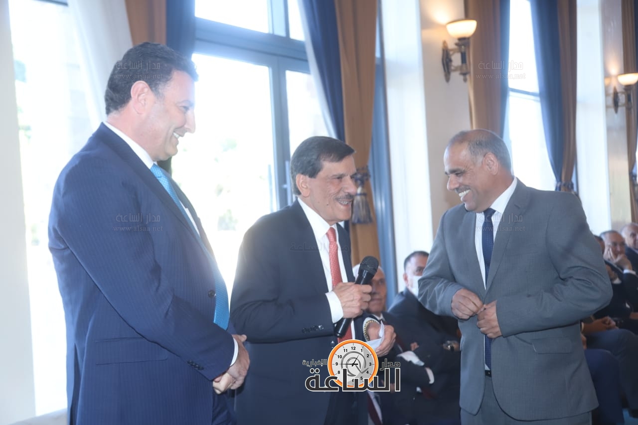 Madar Al-Saa Images 0.6785788426925269