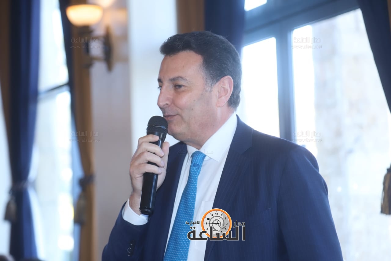 Madar Al-Saa Images 0.4926209483420356