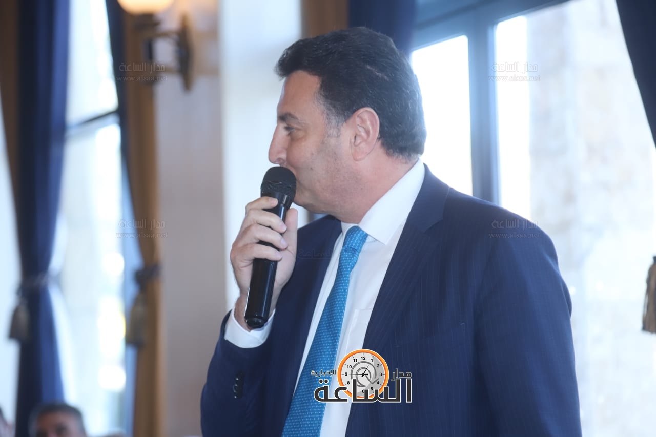 Madar Al-Saa Images 0.33507834237810186