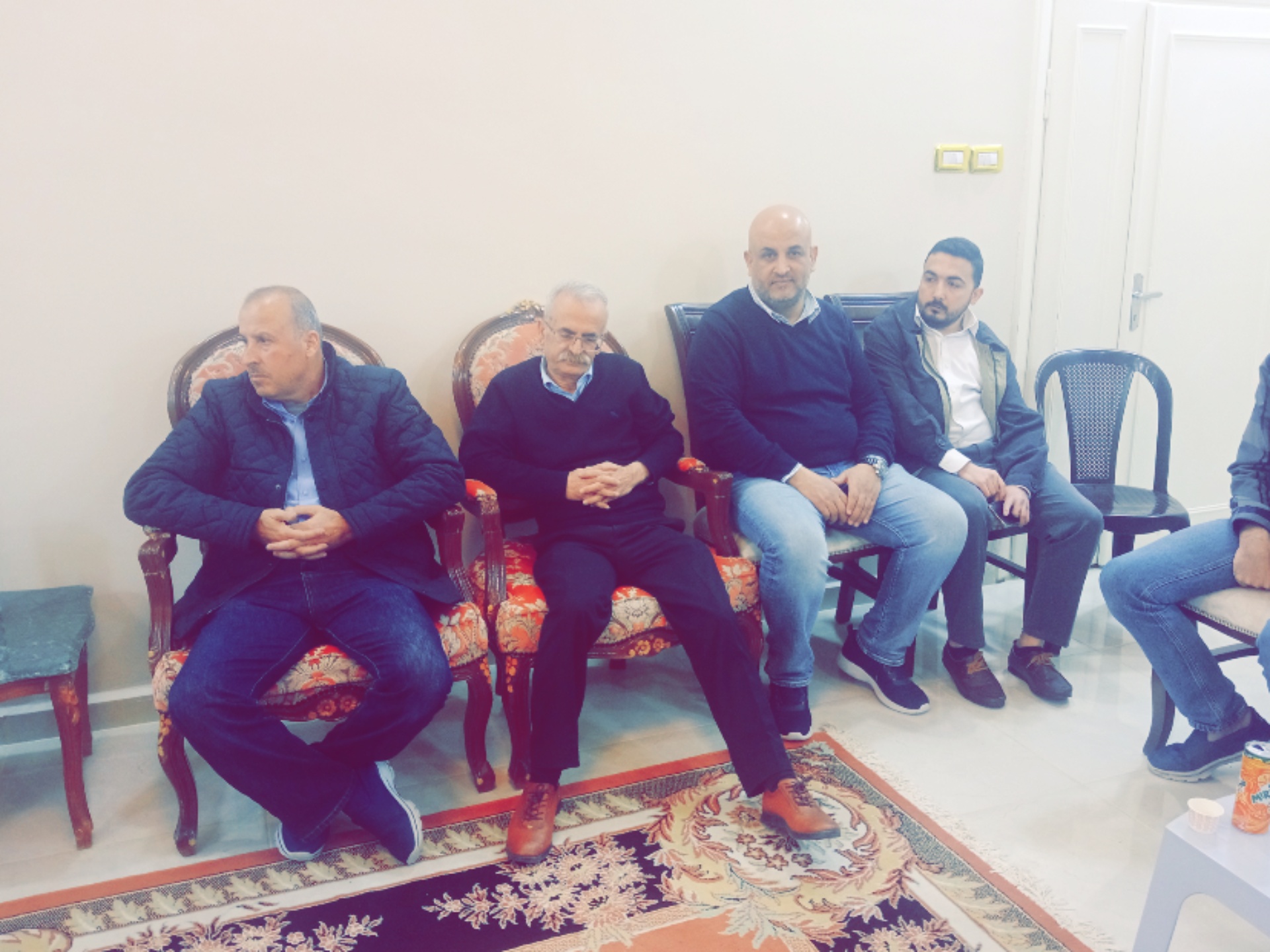 Madar Al-Saa Images 0.3491649630253739