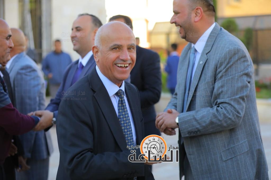 Madar Al-Saa Images 0.0008803363951181975