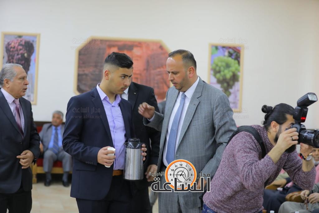 Madar Al-Saa Images 0.23301693841769744