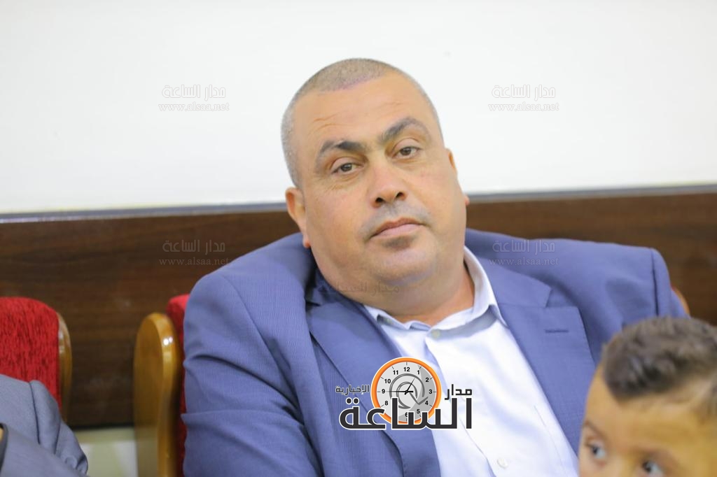 Madar Al-Saa Images 0.3899097220436727