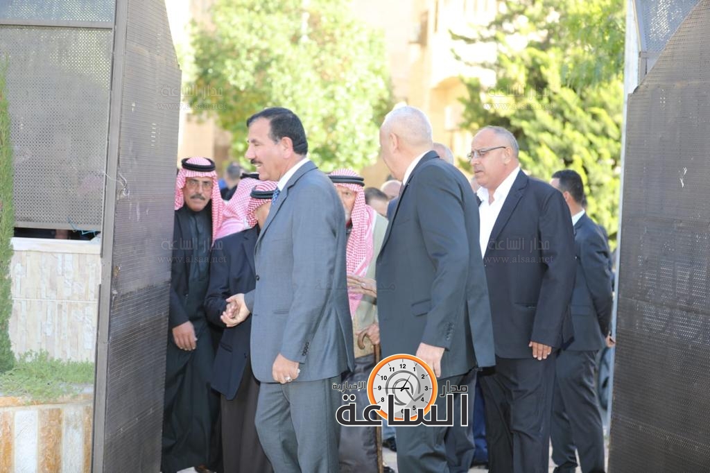 Madar Al-Saa Images 0.017282210816795818