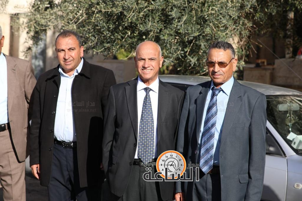 Madar Al-Saa Images 0.7548390585781652