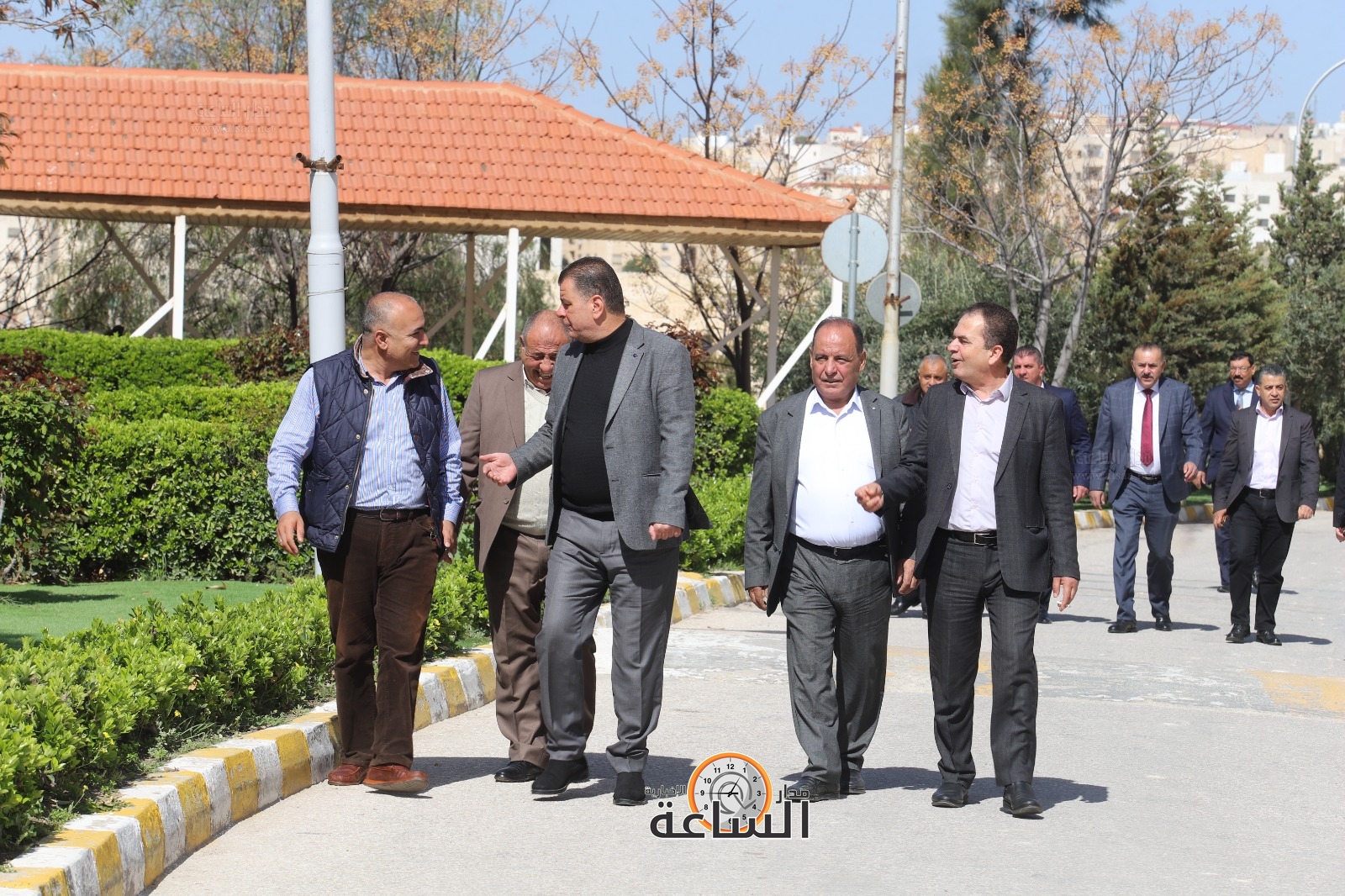 Madar Al-Saa Images 0.3122500926573465