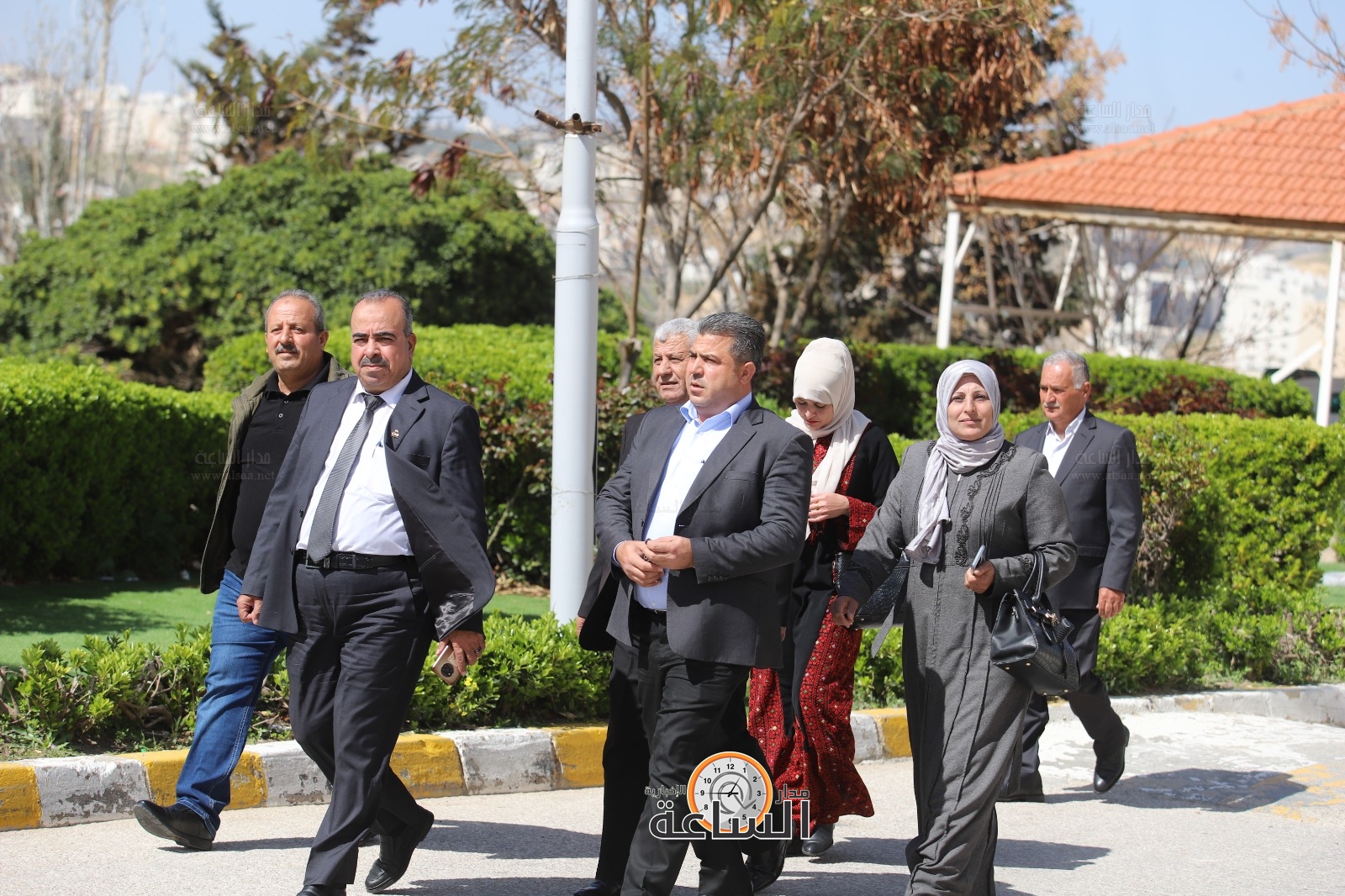 Madar Al-Saa Images 0.2327483994449241