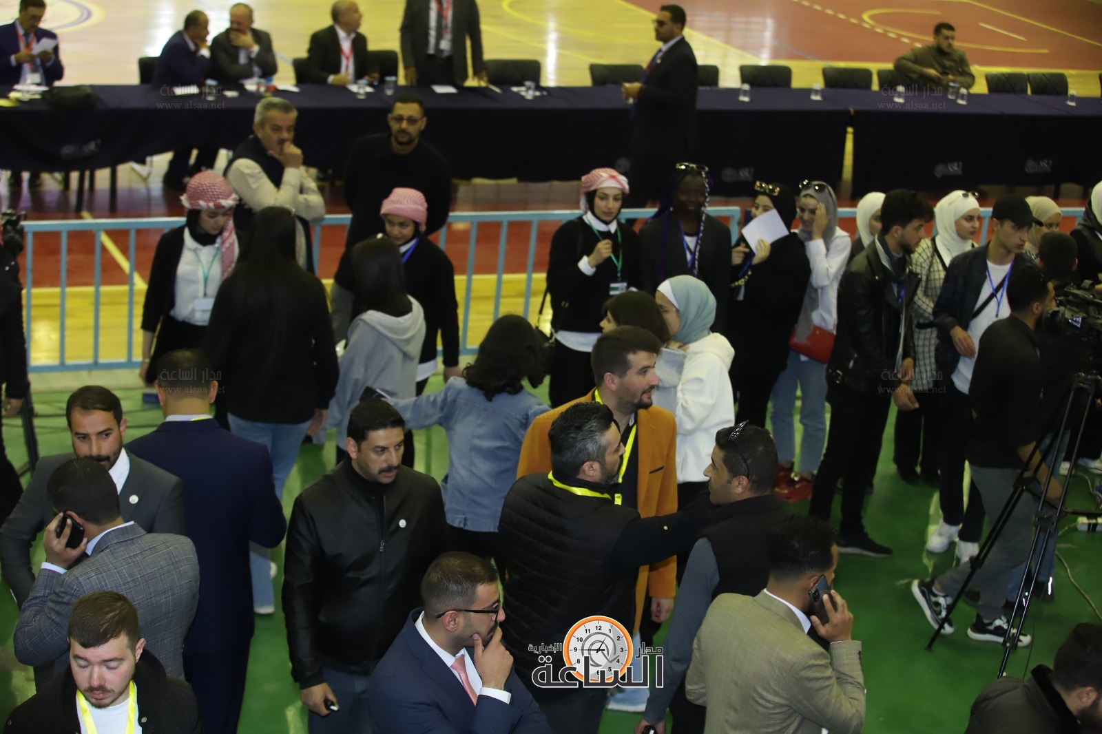 Madar Al-Saa Images 0.633197698696936