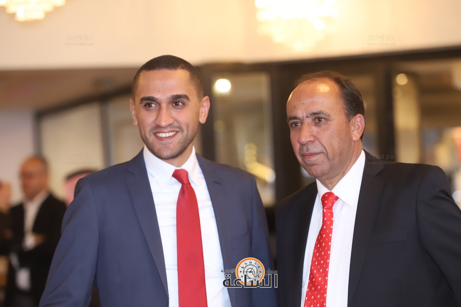 Madar Al-Saa Images 0.1602168603885521