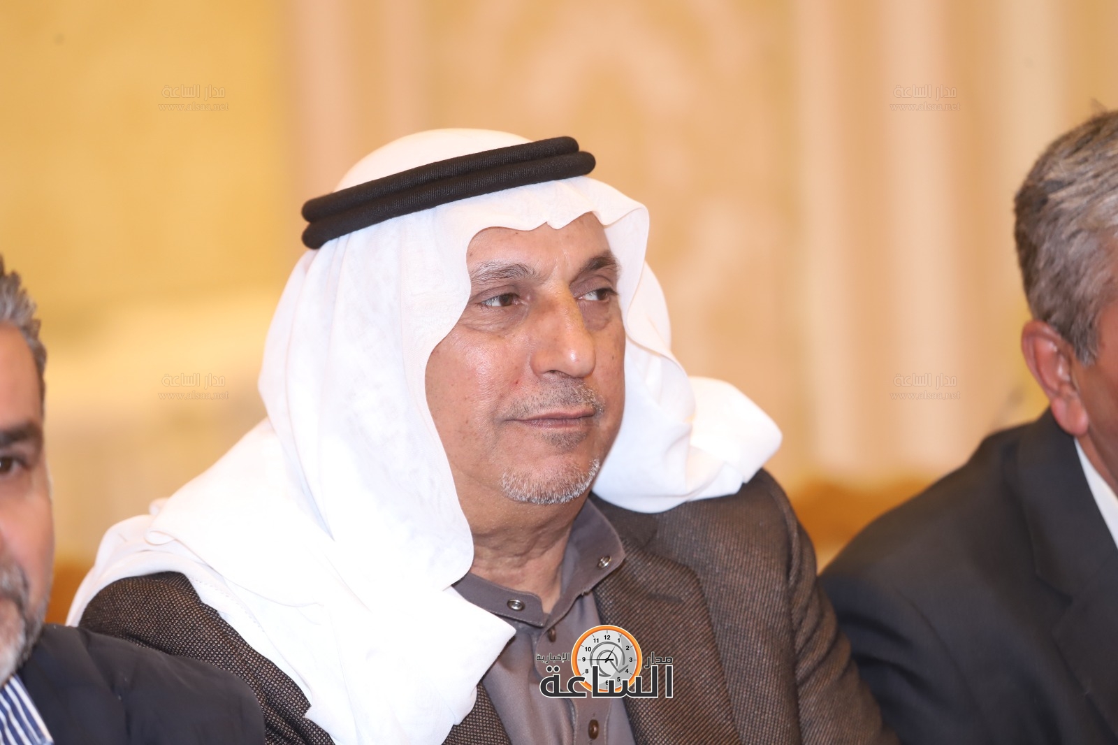 Madar Al-Saa Images 0.557831355388517