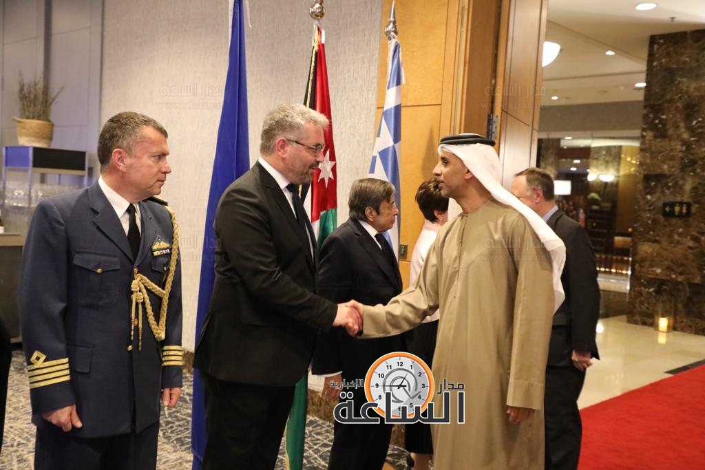 Madar Al-Saa Images 0.829011757942056