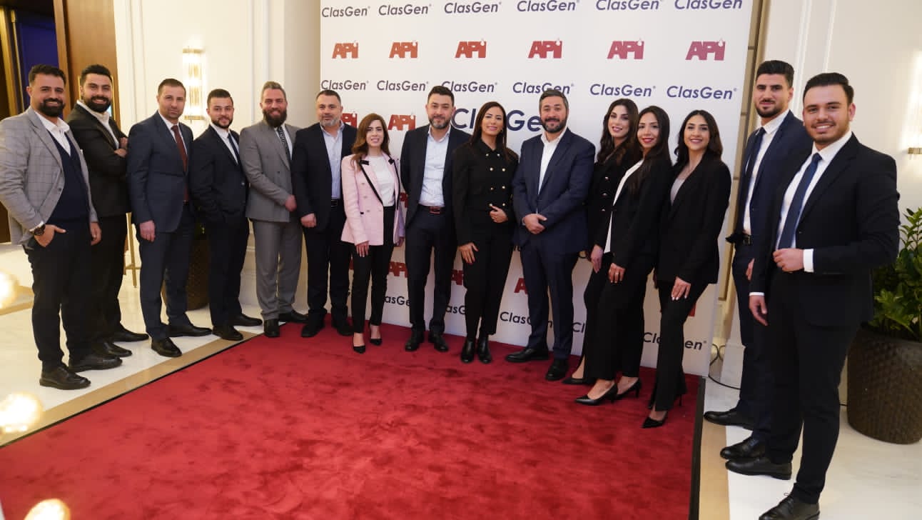 Madar Al-Saa Images 0.5537671595286429