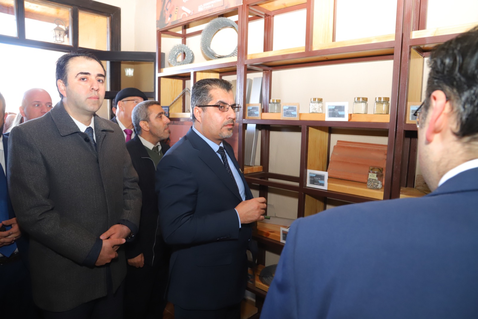 Madar Al-Saa Images 0.014319635894038507