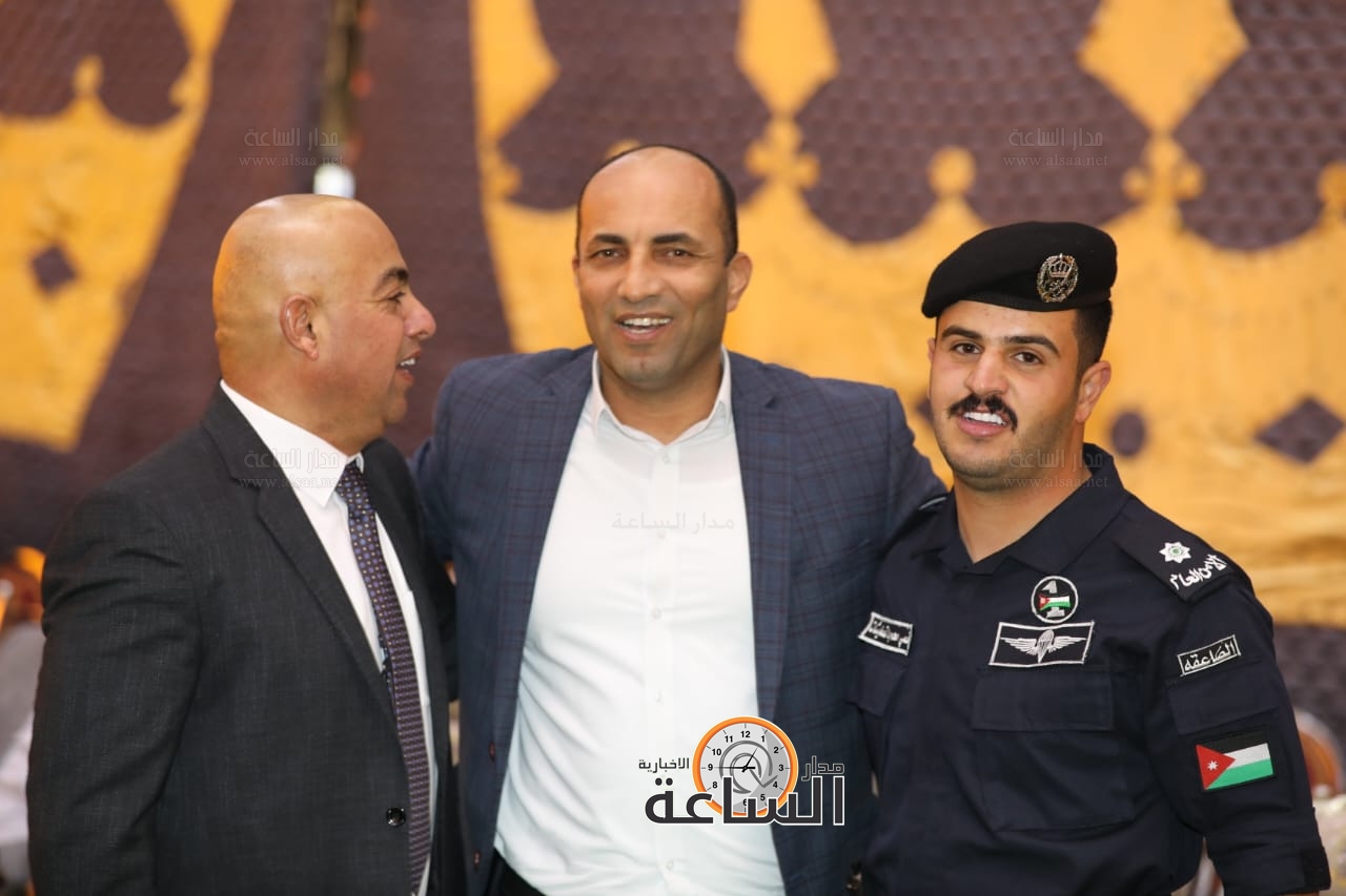 Madar Al-Saa Images 0.43826805768632715