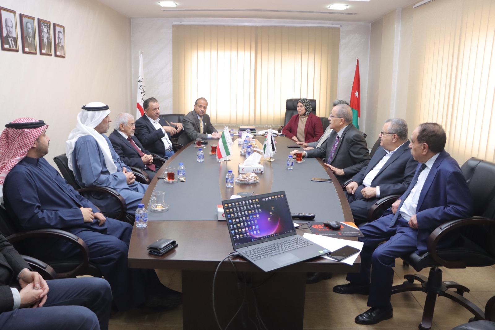 Madar Al-Saa Images 0.19309835696195865