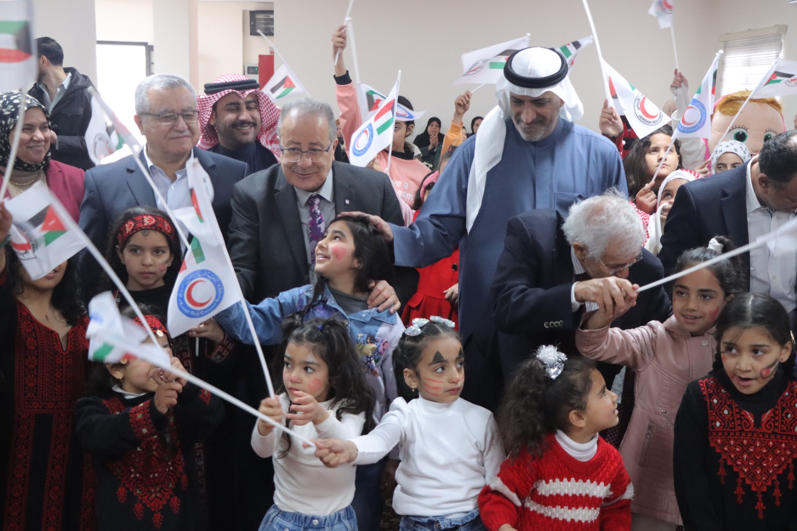 Madar Al-Saa Images 0.8450942723372075