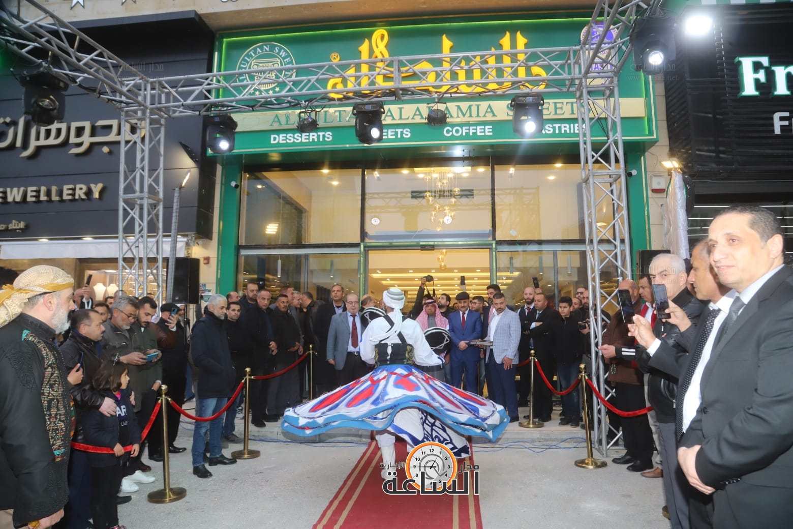 Madar Al-Saa Images 0.72633672790537