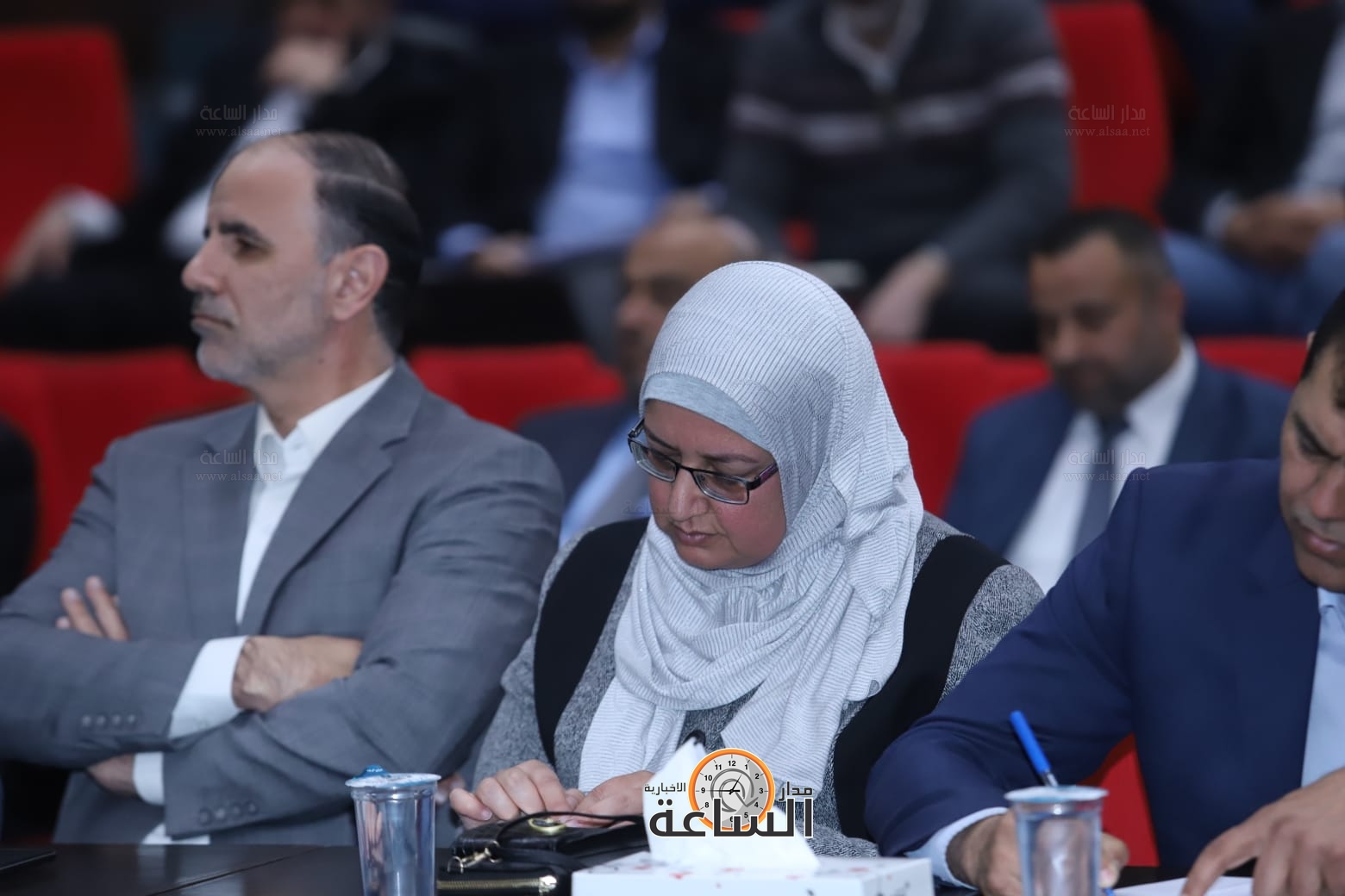 Madar Al-Saa Images 0.8197172087267881