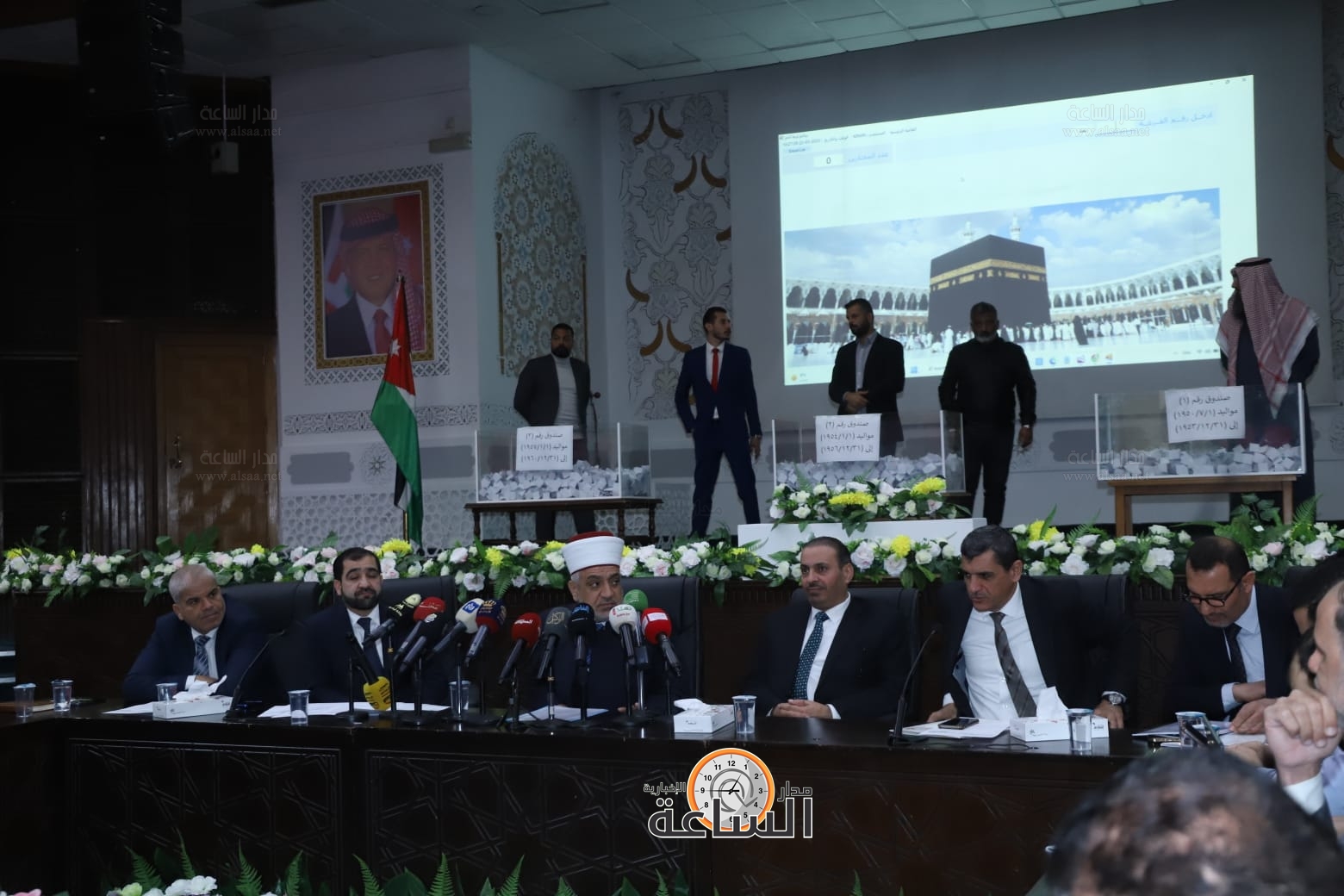 Madar Al-Saa Images 0.901106958463304