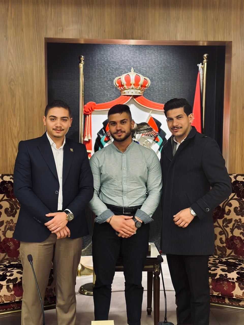 Madar Al-Saa Images 0.6166671970365019