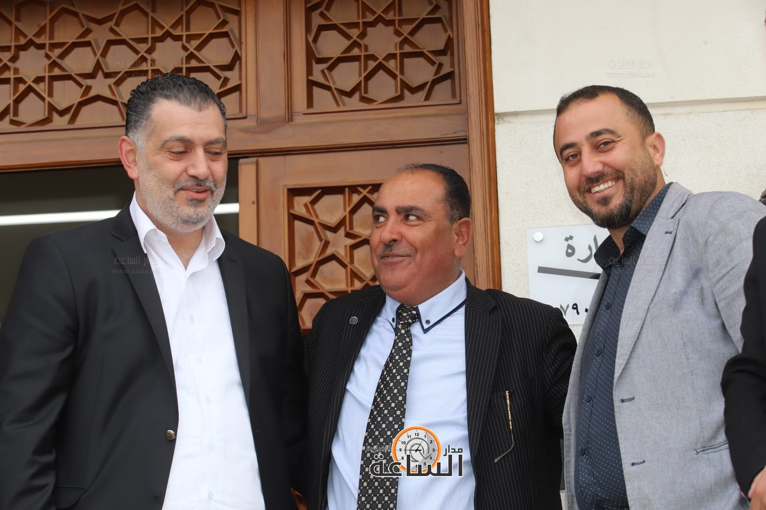 Madar Al-Saa Images 0.48881010292197247