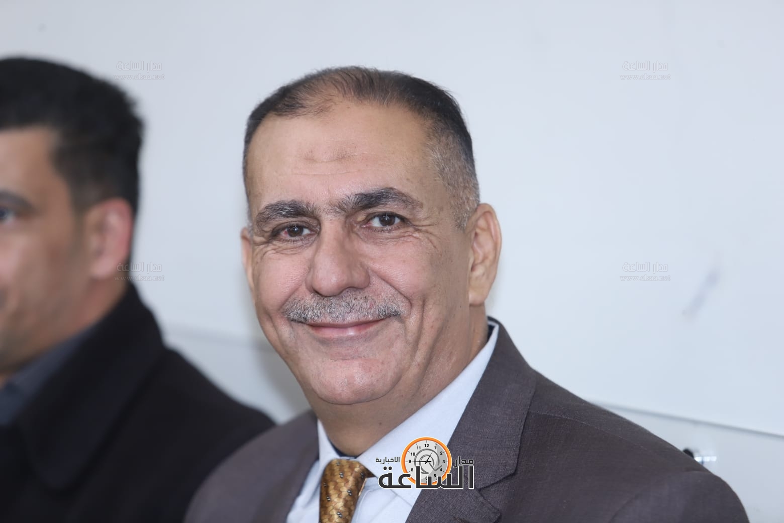 Madar Al-Saa Images 0.2851049306023383