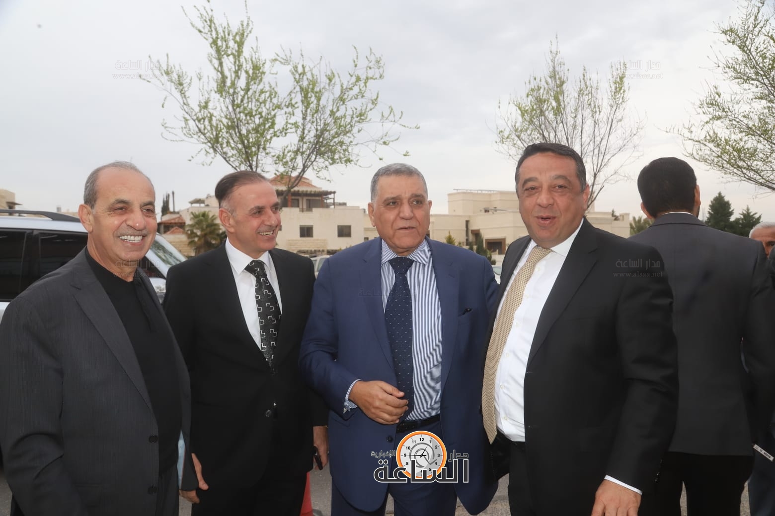 Madar Al-Saa Images 0.4211050816735109