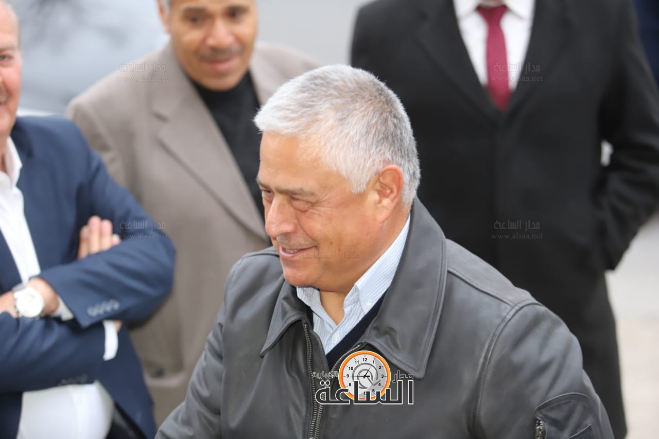 Madar Al-Saa Images 0.3748254887567035